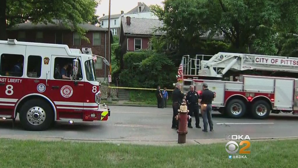 Pittsburgh Police homicide detectives were called to investigate the discovery of a body late Wednesday night. The investigation began when emergency crews responded to a small fire at a duplex in the 900 block of Washington Boulevard in the city’s Larimer neighborhood.