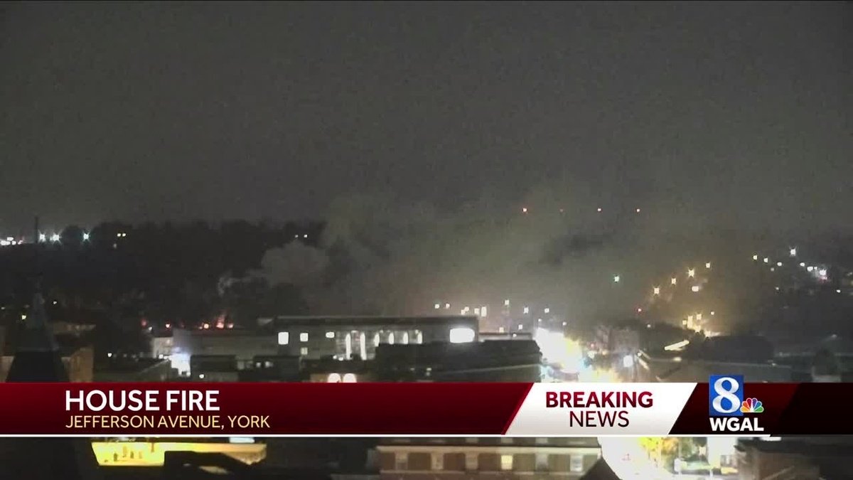 Smoke billows over York from apartment house fire    