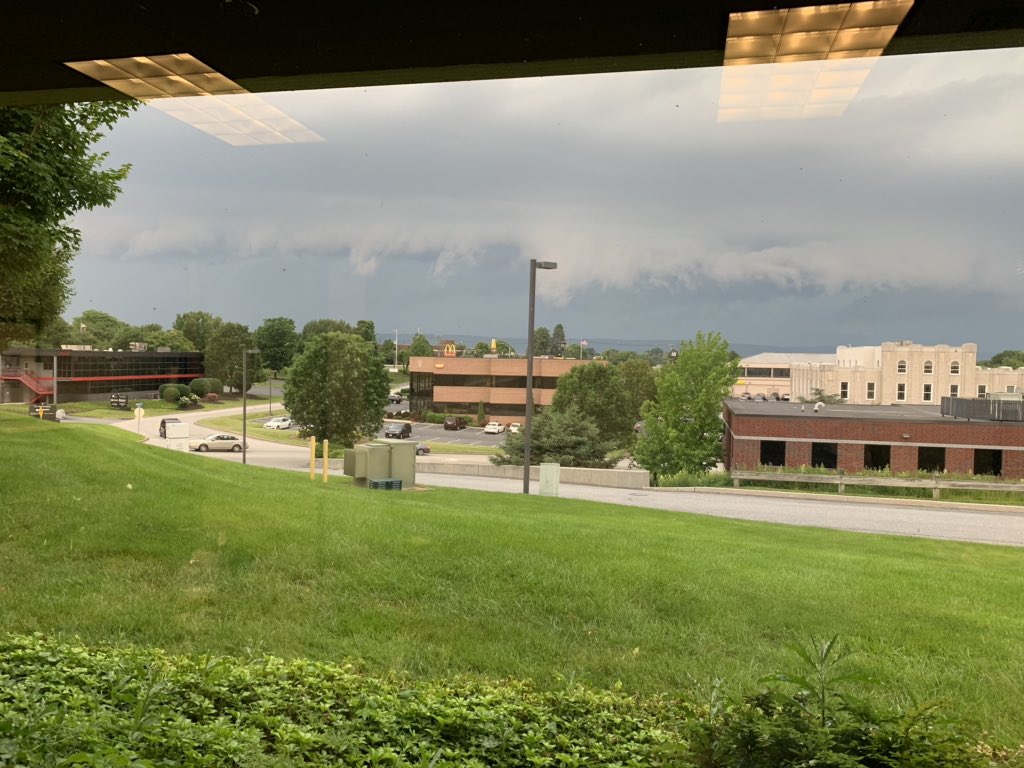 Pennsylvania: Looking north to Camp Hill from Lemoyne. Nasty clouds coming in. PAwx   