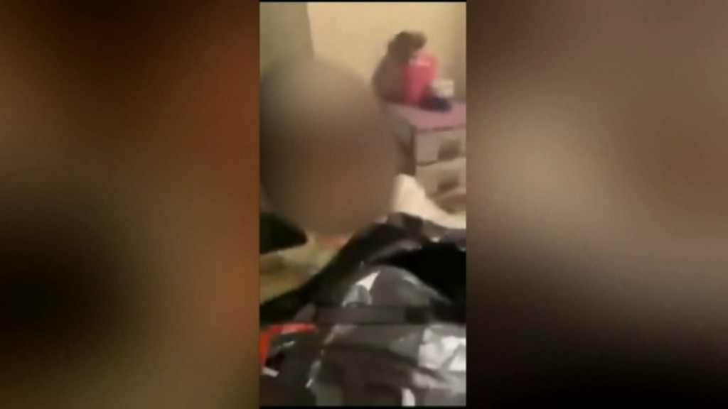 2 teens face charges after allowing toddler to inhale vaping device