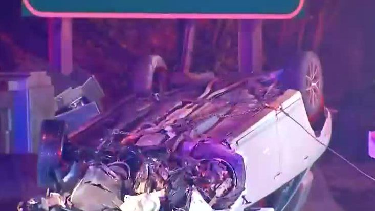 Man hospitalized after rollover crash that closed Pittsburgh's West End Circle, West End Bridge