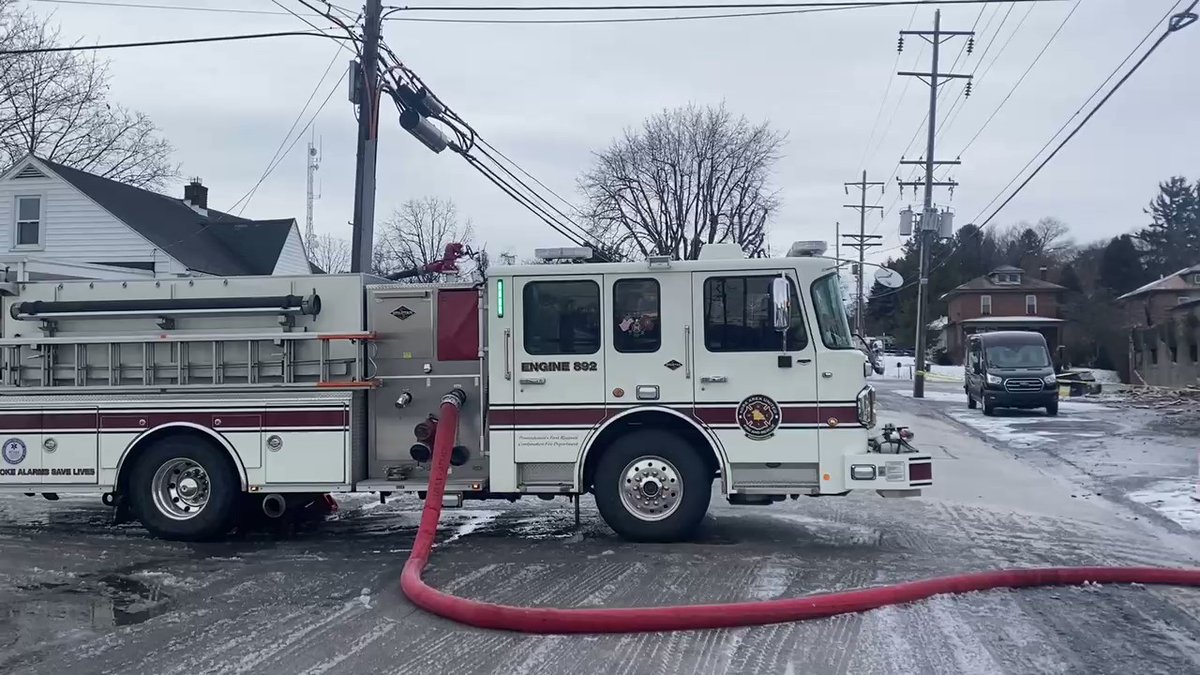 York Area Fire is investigating the cause of a fire at the Mr. Q's roller rink on N. Fayette St. in Manchester Township. The fire began Sunday night  around 7:10PM. More on the story tonight on @fox43 Fire YorkCounty