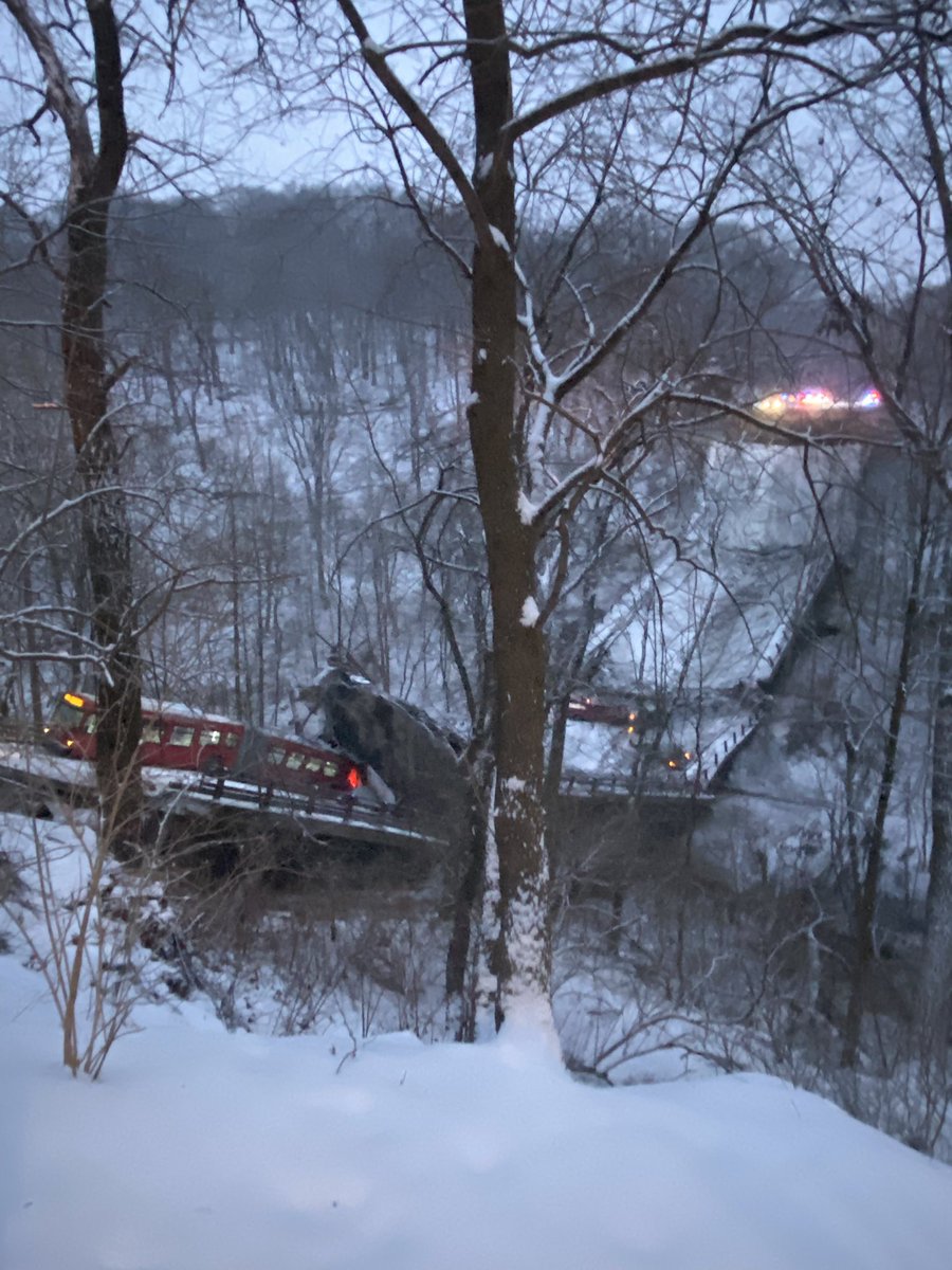 More viewer photos of the bridge collapse  