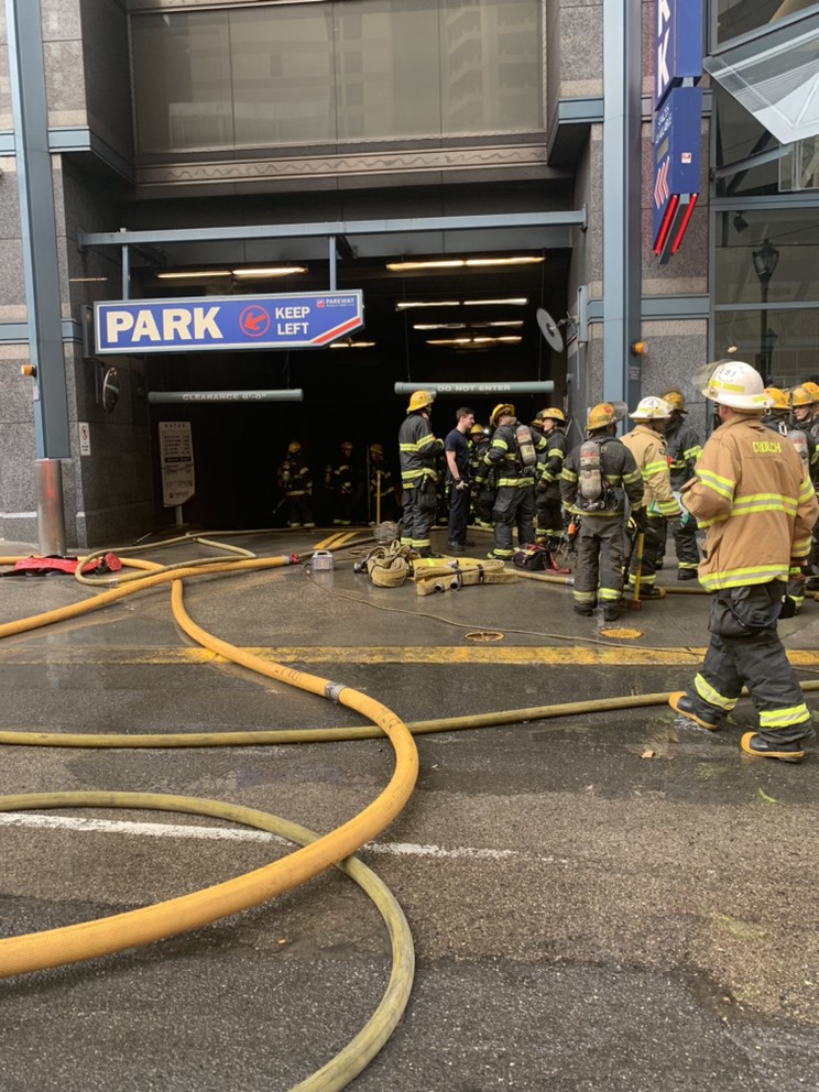 2nd Alarmers Volunteers at 16th & Chestnut St this afternoon providing rehab support at this underground garage fire.