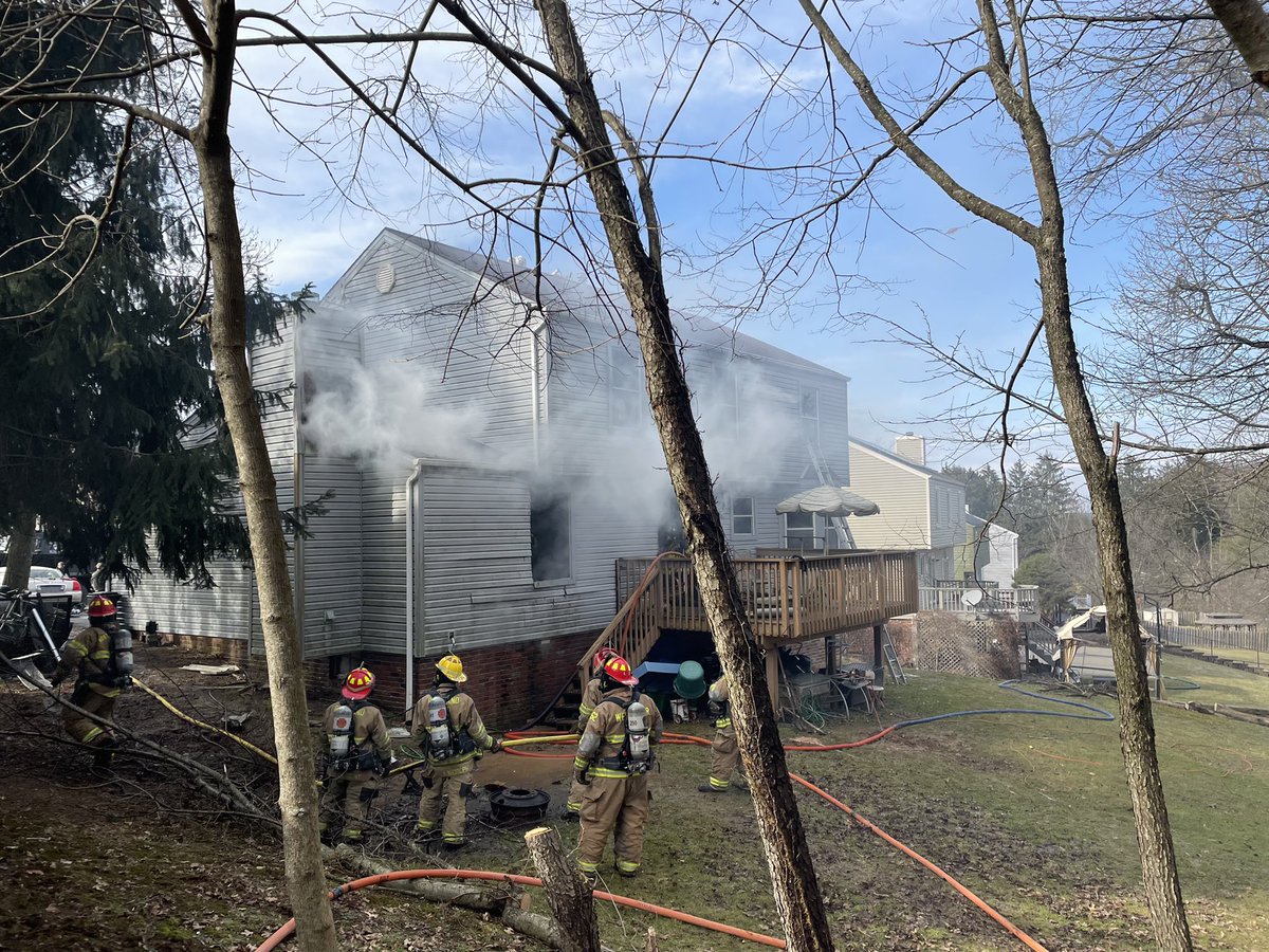 suspect in West Deer Twp barricade situation has surrendered, but firefighters are on the scene now responding to smoke from back of home. @deerlakessd asking parents from Cedar Ridge plan to pick up students at alternate bus stops or at school to avoid area