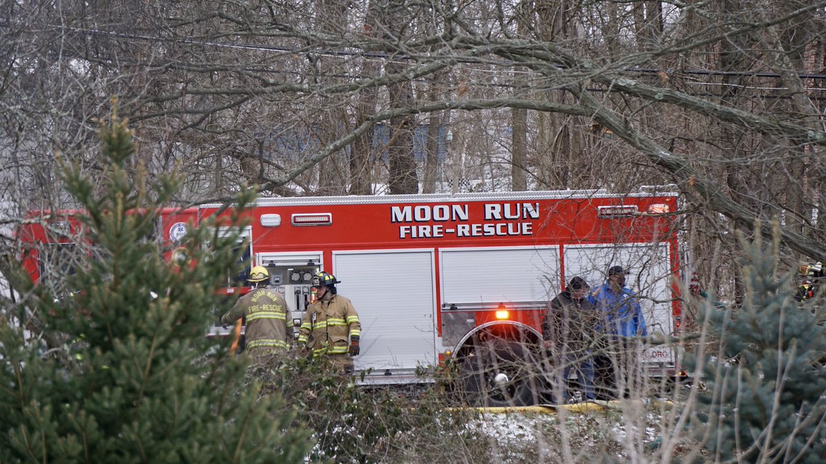 Firefighters still arriving on scene at the Helen St. fire in Robinson Twp