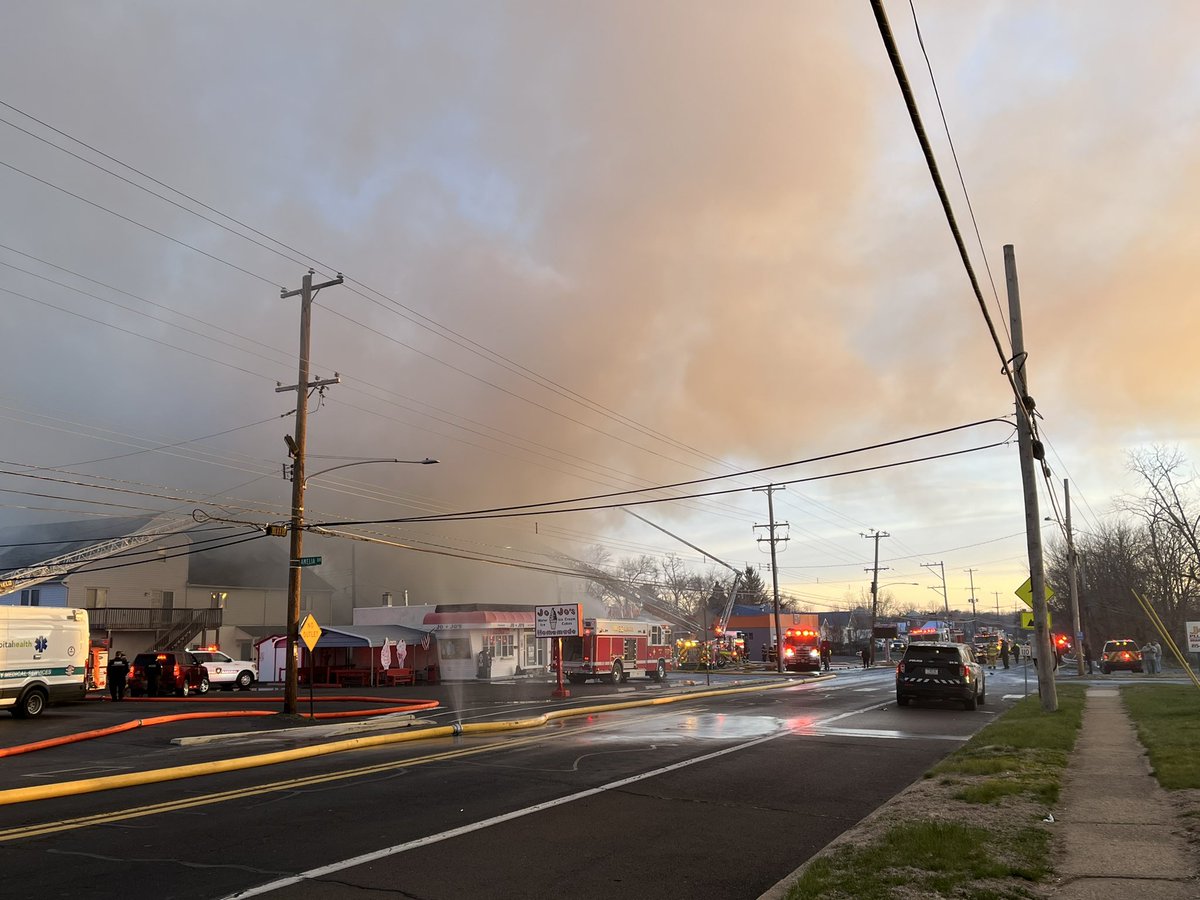 Heavy thick smoke. Very active scene with a lot of emergency responders on scene. Told this is a 3 alarm fire