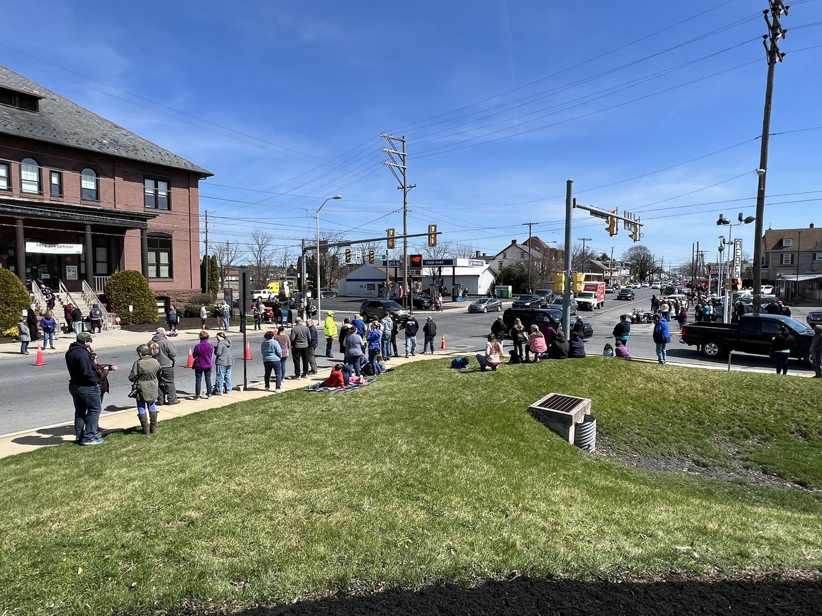 In Lebanon city, thousands of people line the route where the procession of former Lebanon City PD Lt. William Lebo, killed in the line of duty this week, will pass through.  He was a 40-year veteran who was set to retire in a month.  