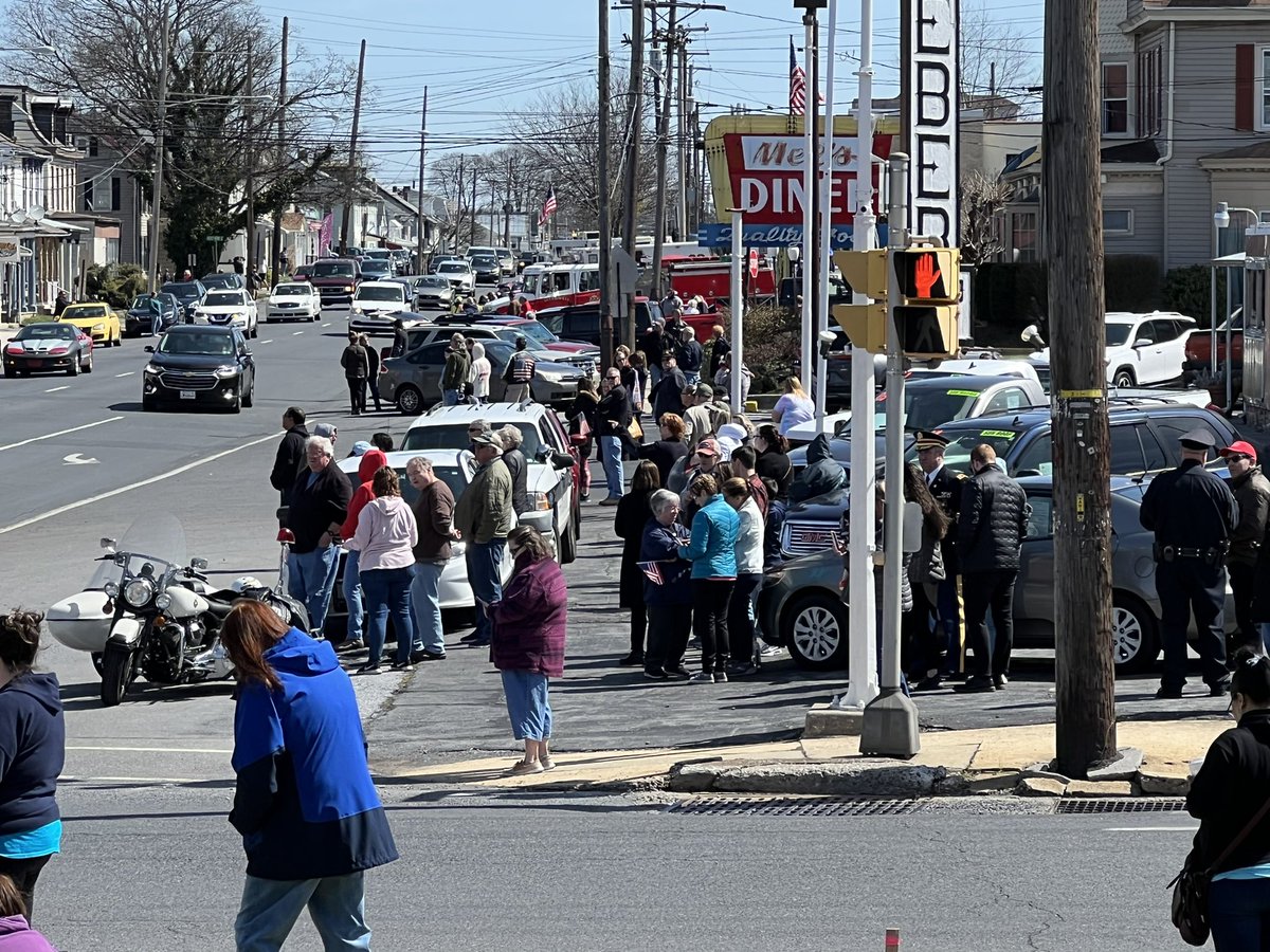 In Lebanon city, thousands of people line the route where the procession of former Lebanon City PD Lt. William Lebo, killed in the line of duty this week, will pass through.  He was a 40-year veteran who was set to retire in a month.  