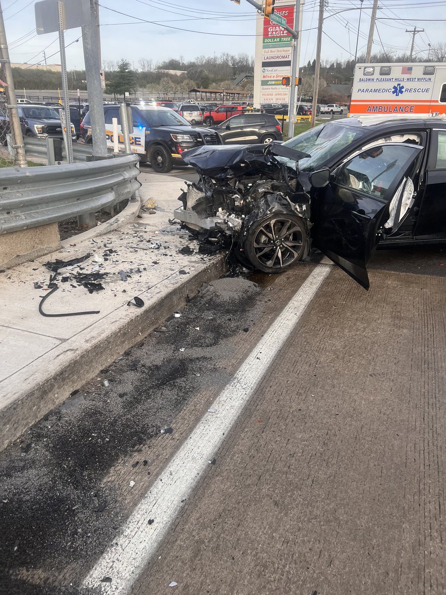 A 2 car accident on Kennywood Blvd this morning shut down the Southbound lanes by Kennywood Park. This is the same intersection where there was a fatal pedestrian accident 5 months ago. 