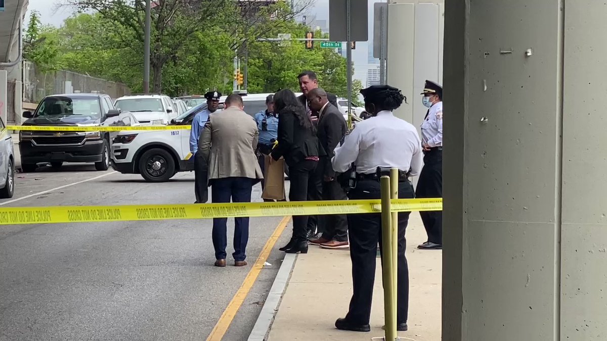 Officials say a pregnant woman has been rushed to the hospital after a double shooting at 46 & Market. @6abc   She's two months pregnant and in critical condition. The second victim, a male, is stable. Police say a motive is unclear &amp; the suspect is still out there