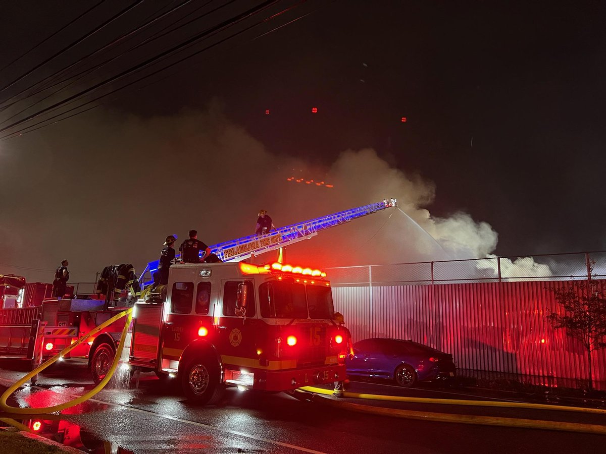 2nd Alarmers overnight responded to Aramingo Ave & Wheatsheaf La to provide rehab support as Philadelphia Firefighters continue to pour water on this under control scrap yard fire. 