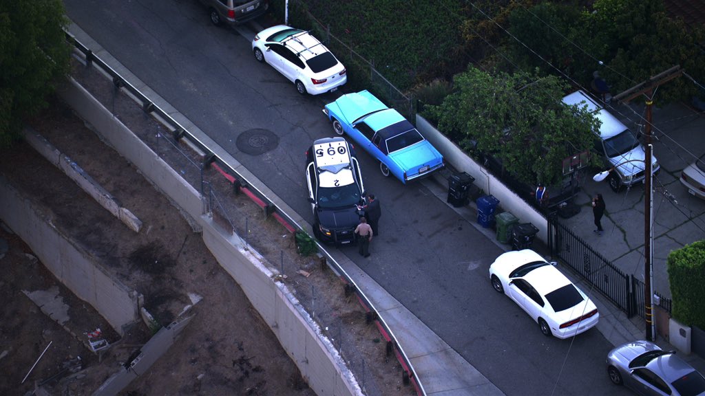 East Los Angeles Neighborhood Homicide Early morning shots fired call brings deputies to the the corner of Stinger & Dwiggins where they found a victim of a shooting beyond medical help and was pronounced dead. Homicide detectives on scene