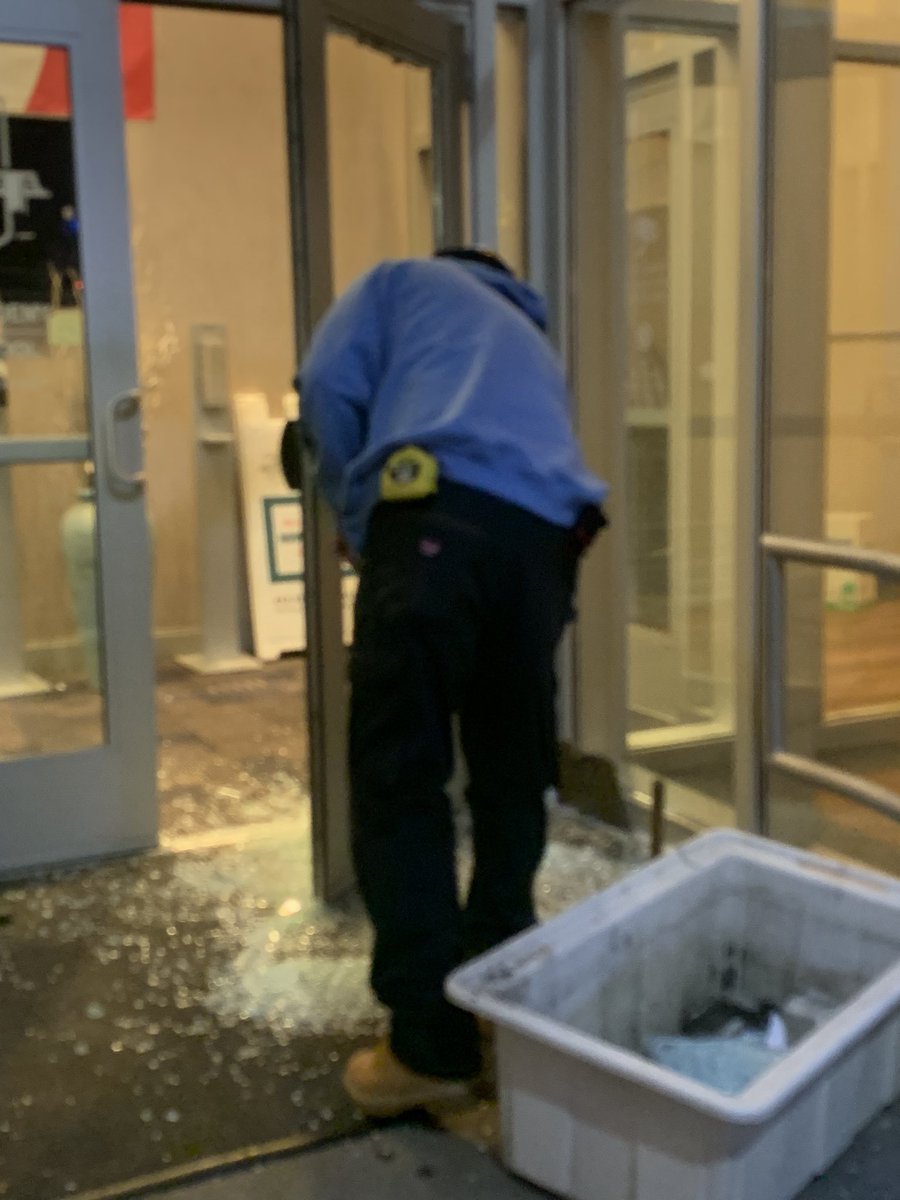 Exclamation️ Shooting Cleanup is underway after a bullet shatters the door of Passport Charter School on Penn Ave. in downtown Pittsburgh. Three schools within two blocks of the shooting went on lockdown. Police say at least 2 shots fired. They took two suspects into custody