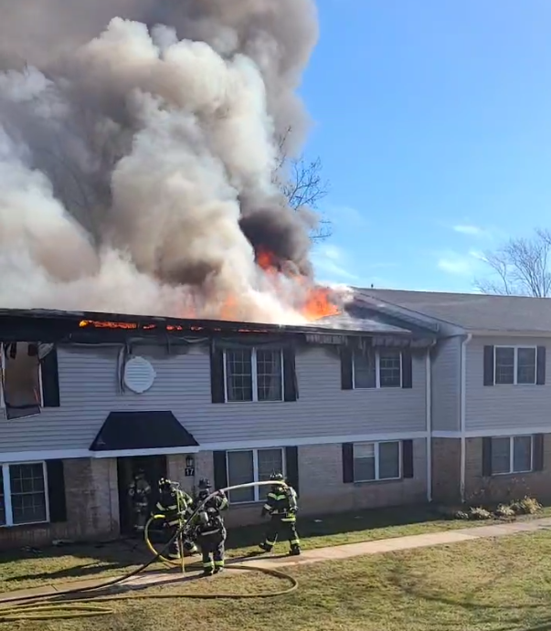 Hatfield Twp., Montgomery Co. Whitemarsh Ln - Heavy fire through the roof a 2 story apartment building.  Several hand lines in service
