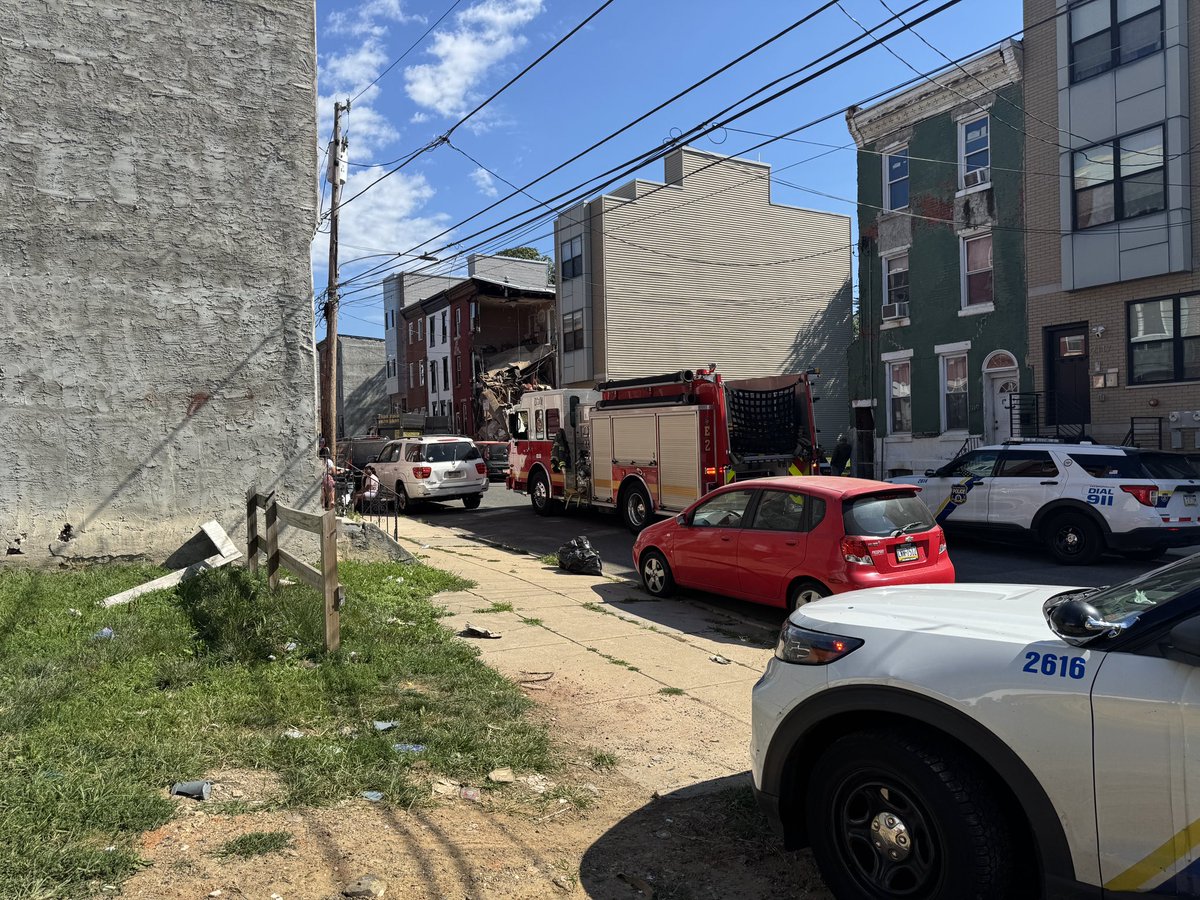 Philadelphia Police and Fire are on the 2100 block of N. 9th Street for a building collapse. Sources tell no one was inside the building at the time