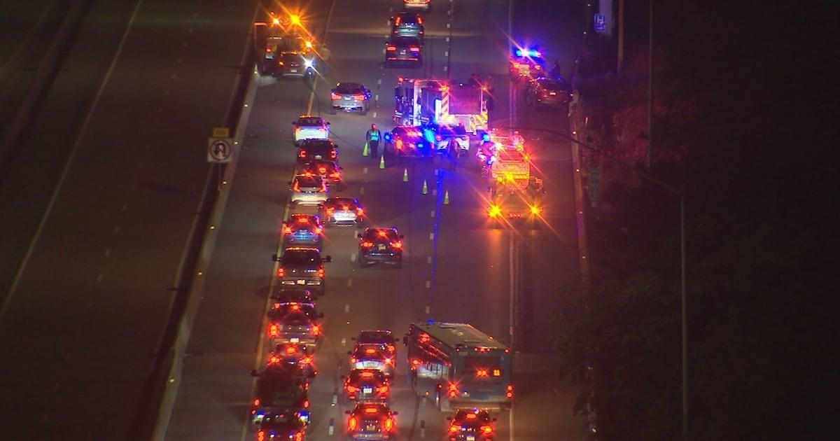 Woman dies at hospital after crash on Pittsburgh highway