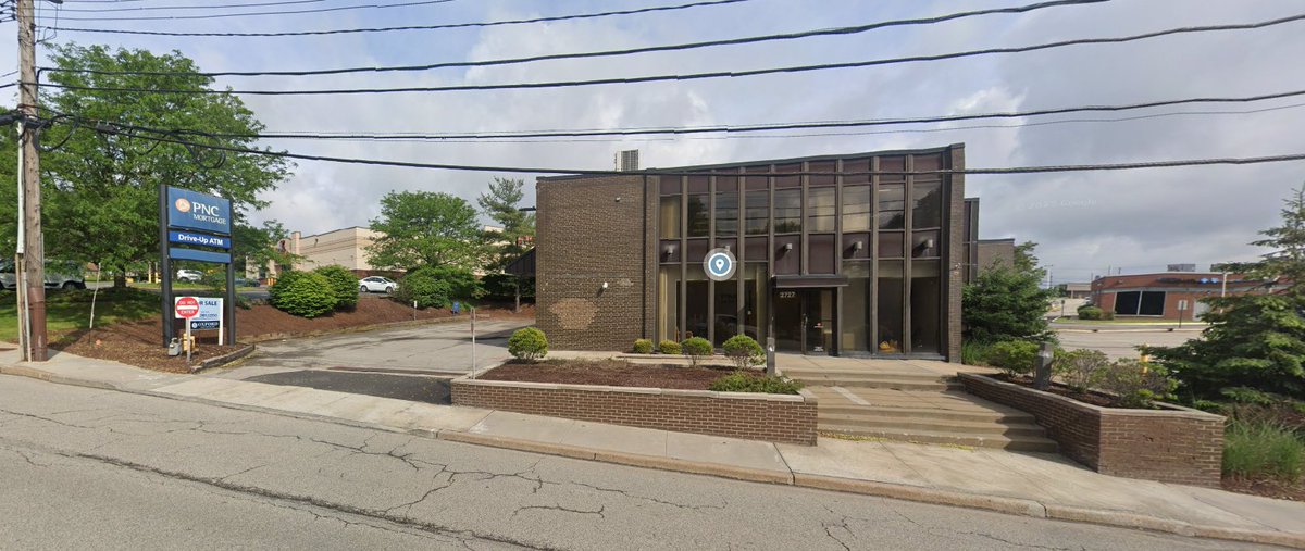 Monroeville 3rd alarm units on scene with heavy fire on the 1st floor. roof has been opened up. Monroeville, pa (allegheny county)    2727 stroschein road   units on scene for a working fire at the pnc mortgage building. quick mayday for a firefighter that got disoriented inside